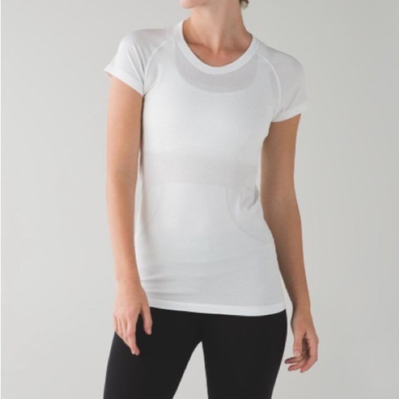 lululemon athletica Tops - Lululemon Swiftly Tech Short Sleeve “Edmonton 10K Run” T Shirt Size 10